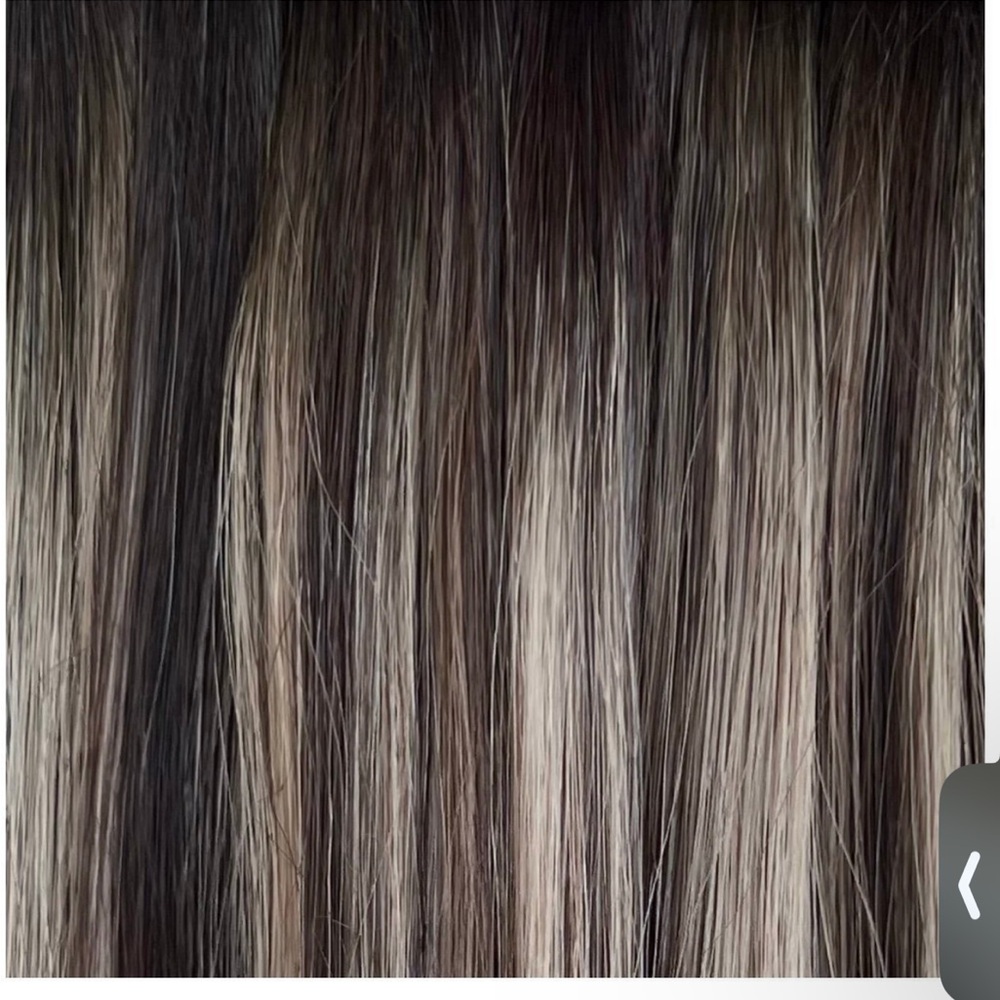 Elegant Brown Hair Extension - Picture 3 of 3